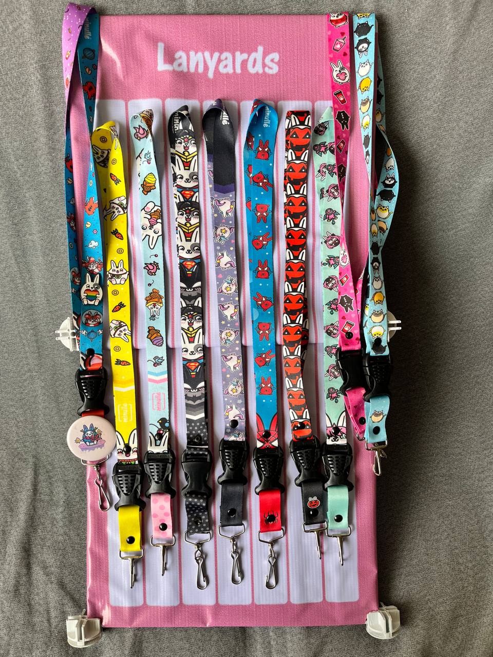 Lanyard cordon