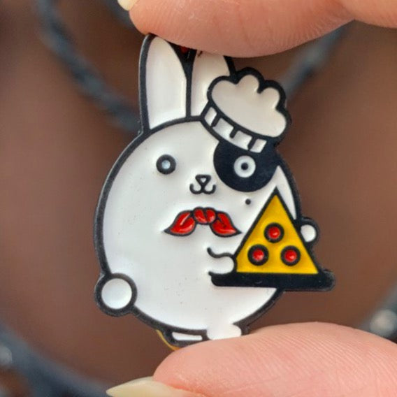 Pin metálico de pizza