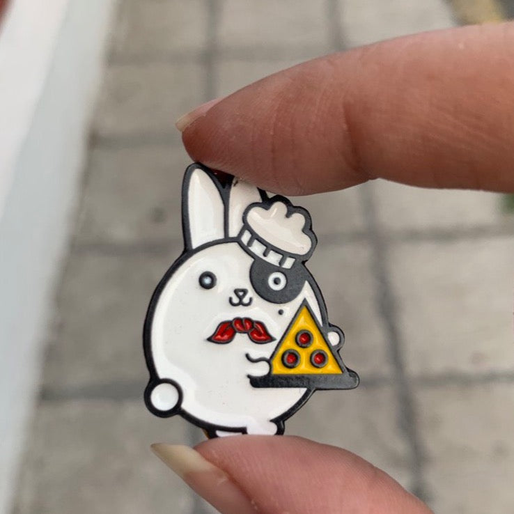 Pin metálico de pizza